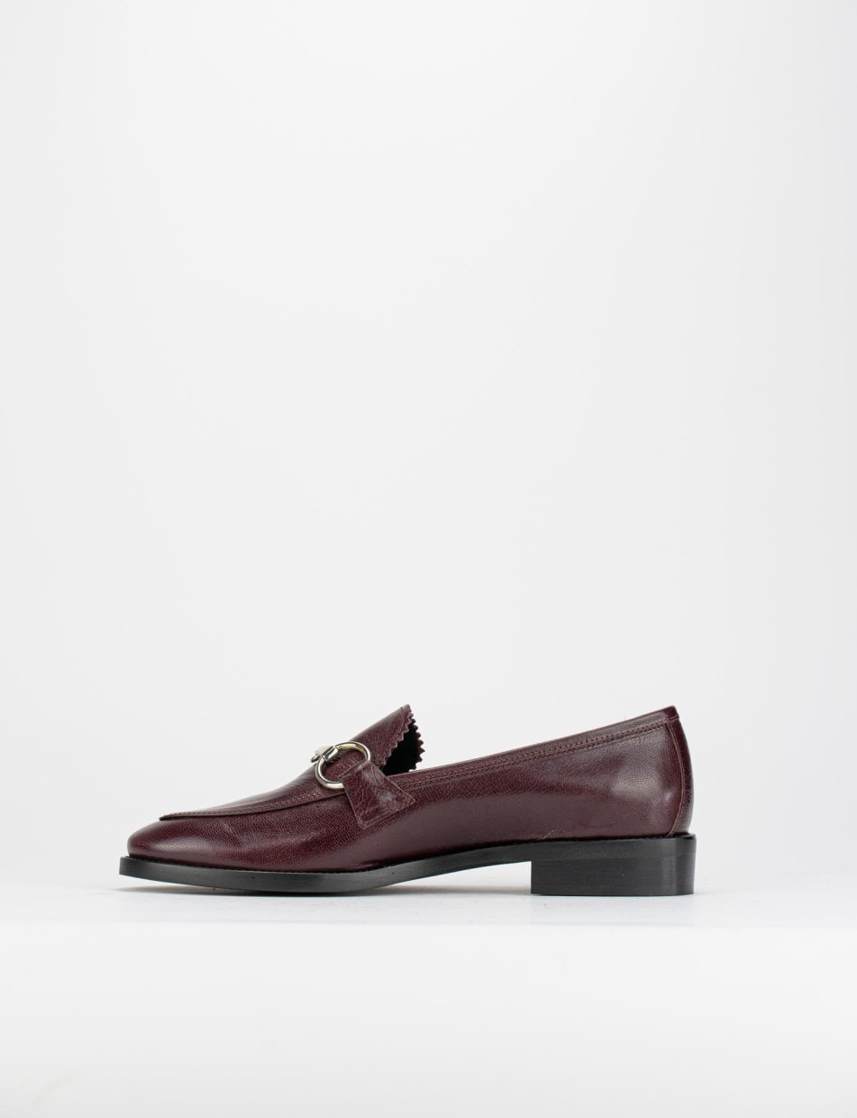Mocasines tacón 3 cm burdeos cuero