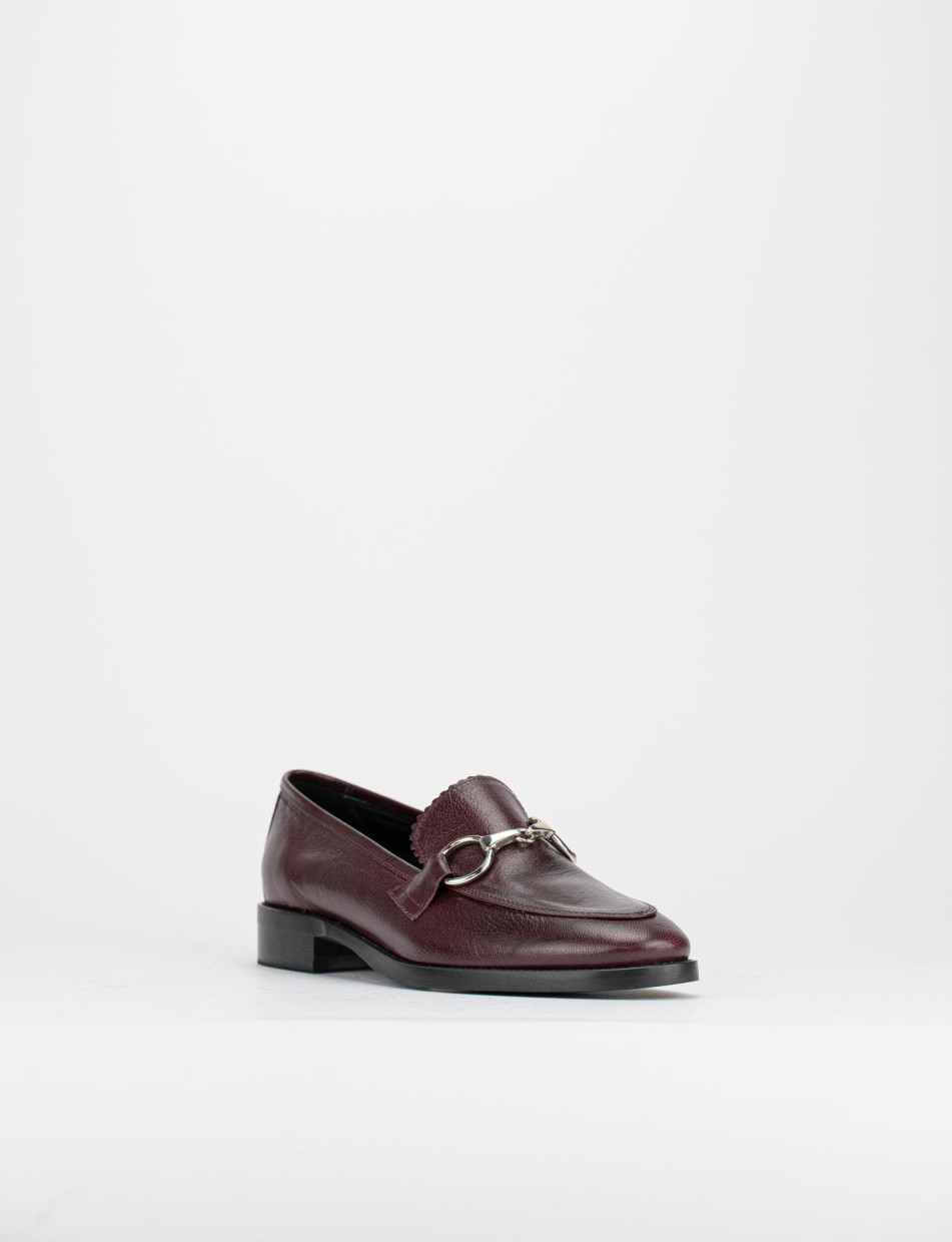 Mocasines tacón 3 cm burdeos cuero