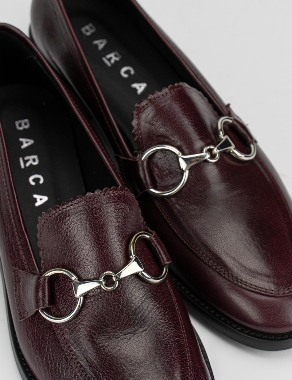 Mocasines tacón 3 cm burdeos cuero
