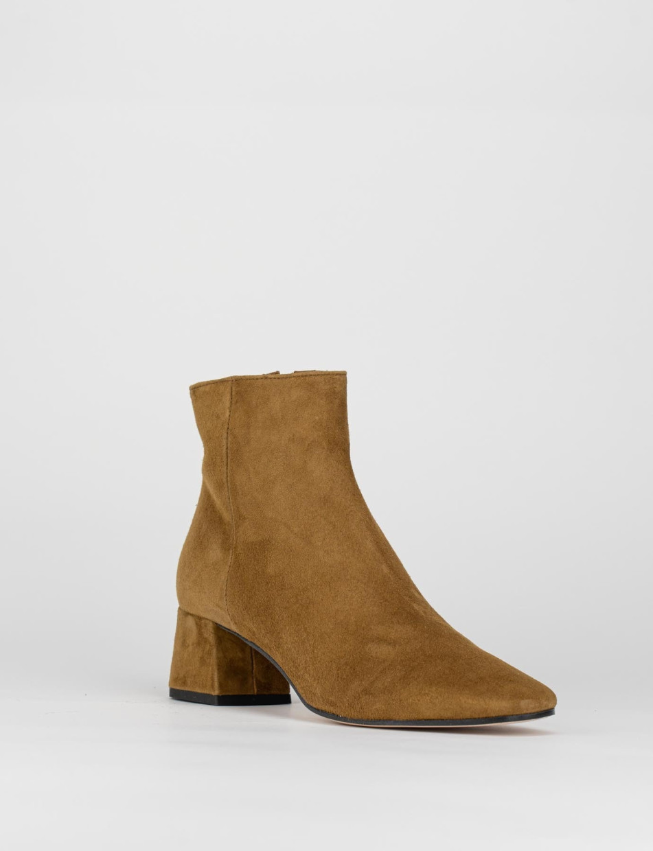 Botines de tacón alto tacón 5 cm marrón ante