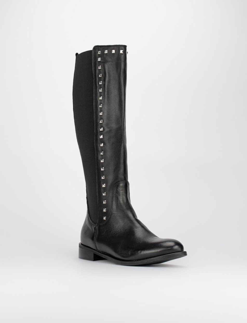 Botas de tacón bajo tacón 2 cm negro cuero
