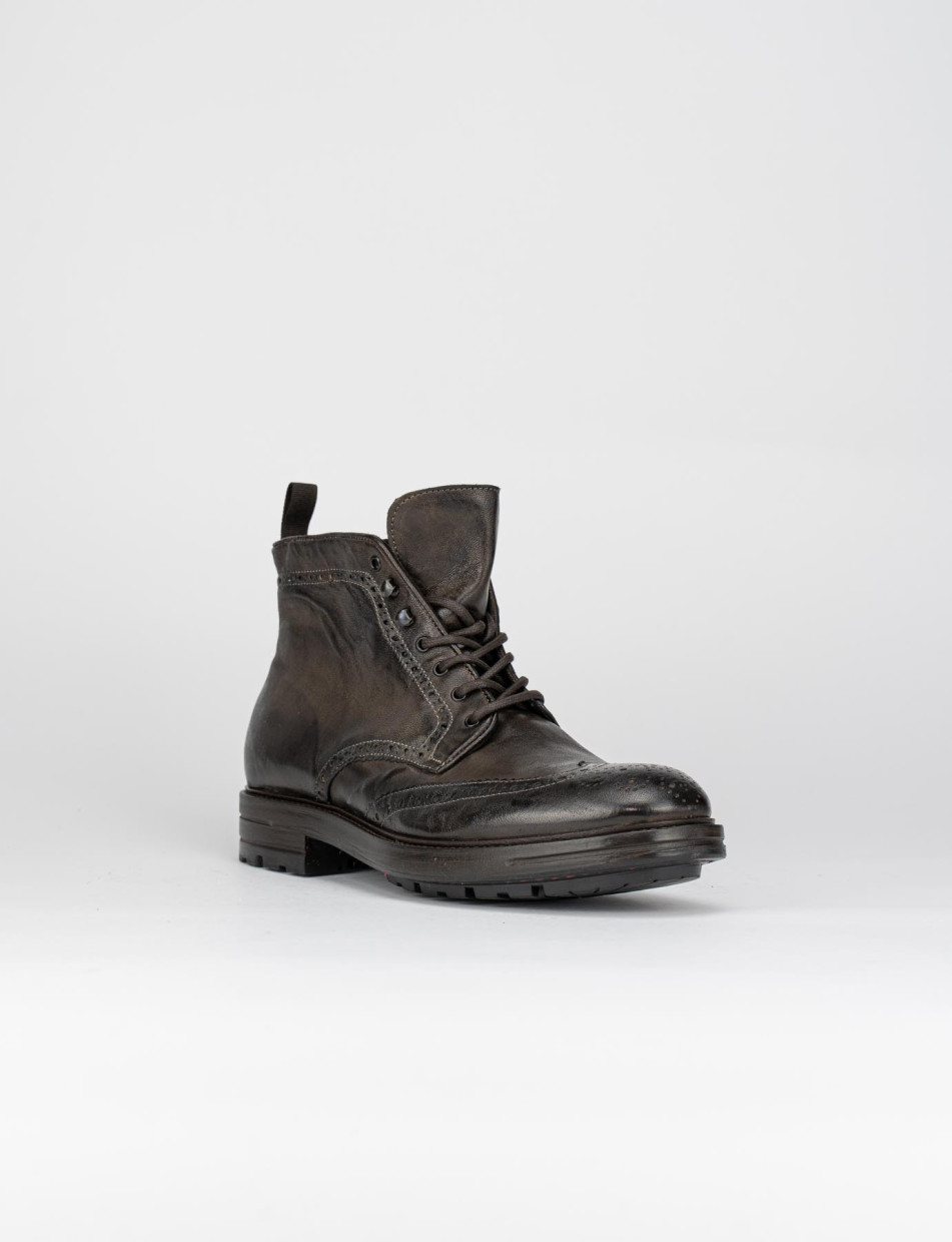Botas militares tacón 1 cm marrón oscuro cuero