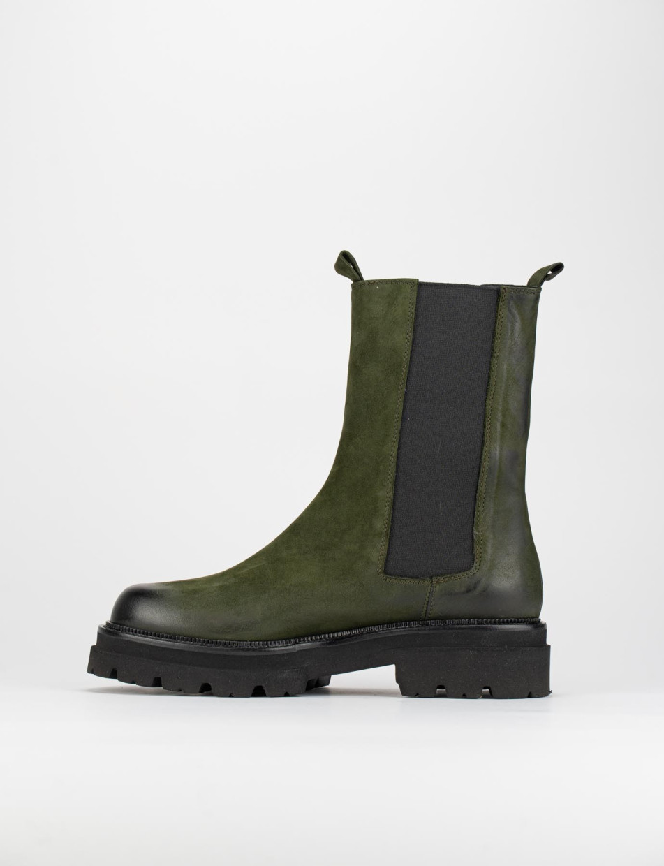 Low heel ankle boots heel 4 cm green