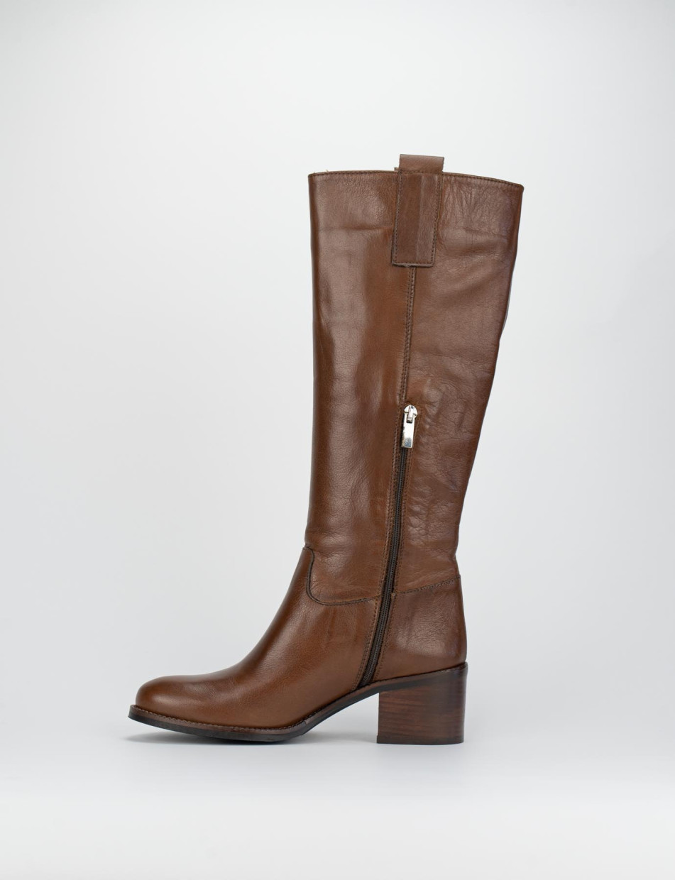 Botas de tacón alto tacón 5 cm marrón cuero