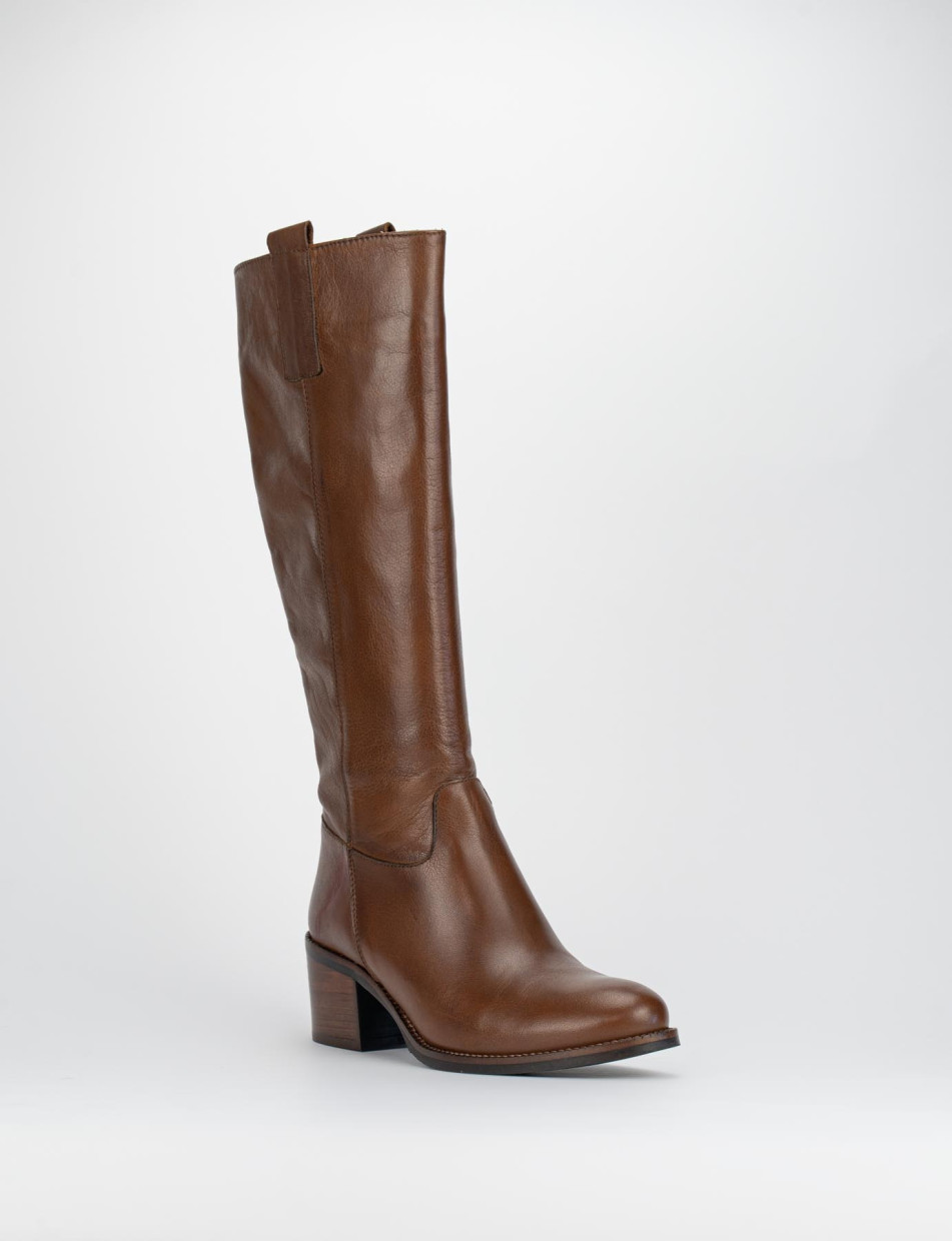 Botas de tacón alto tacón 5 cm marrón cuero