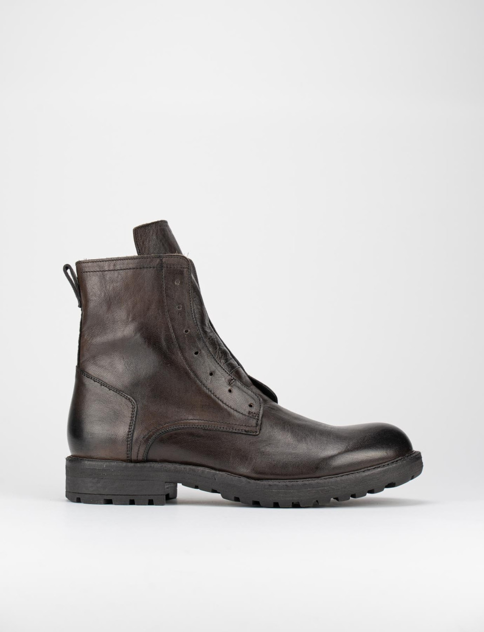 Combat boots heel 1 cm dark brown leather