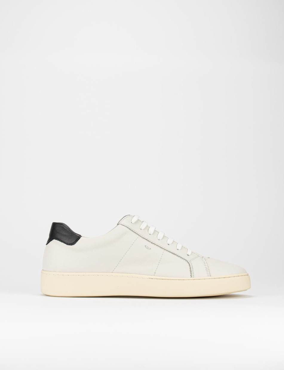 Zapatillas deportivas blanco cuero