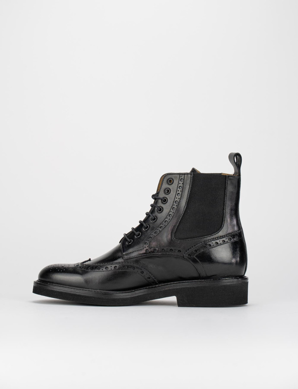 Botas militares negro cuero