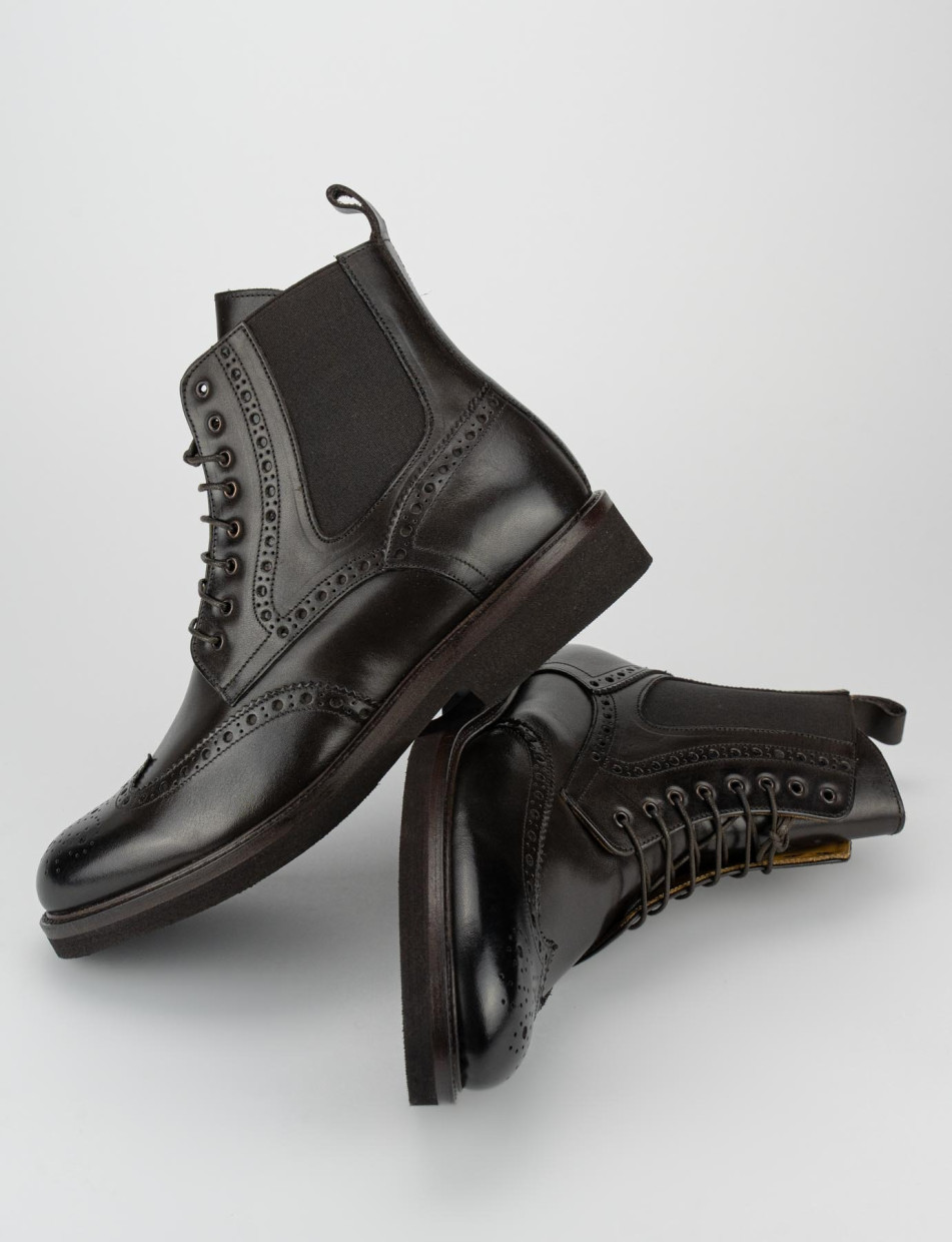 Combat boots dark brown leather