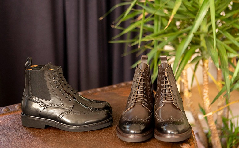 Botas militares negro cuero