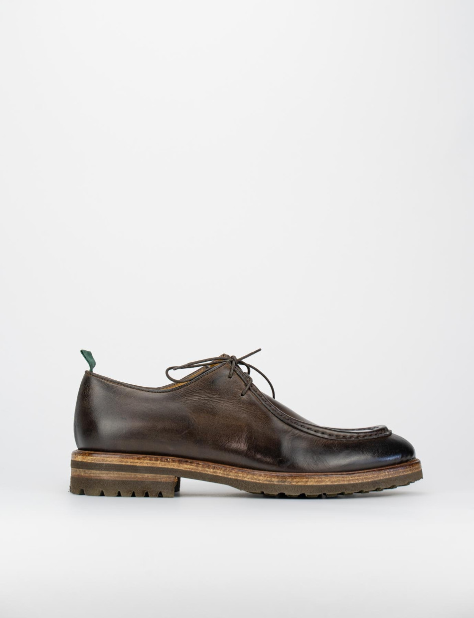 Zapatos de cordones tacón 2 cm marrón oscuro cuero