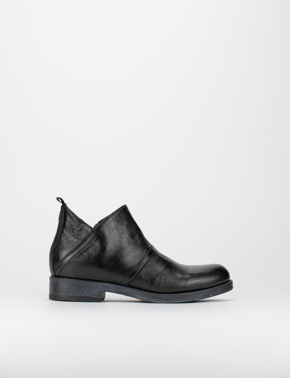 Botines de tacón bajo tacón 2 cm negro cuero