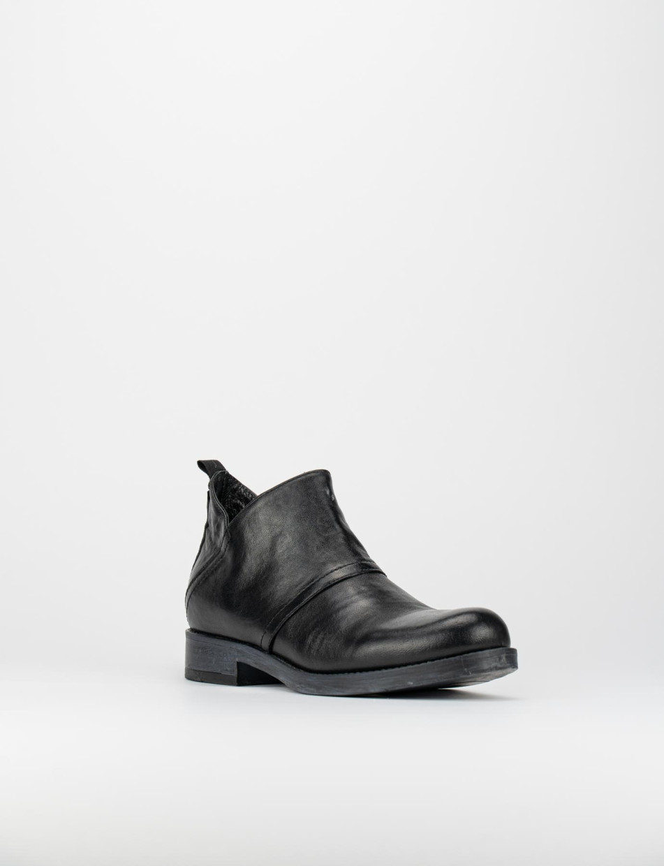 Botines de tacón bajo tacón 2 cm negro cuero
