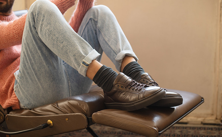 Sneakers dark brown leather