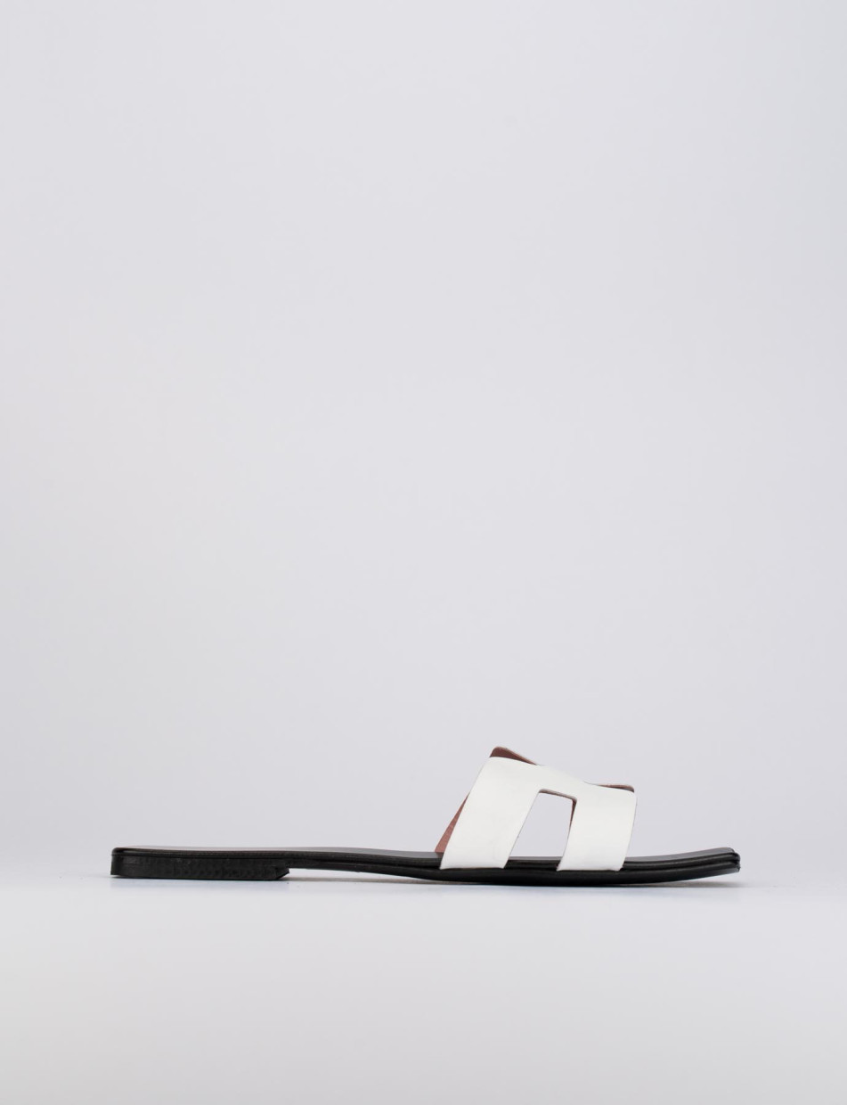 Mules tacón 1 cm blanco cuero