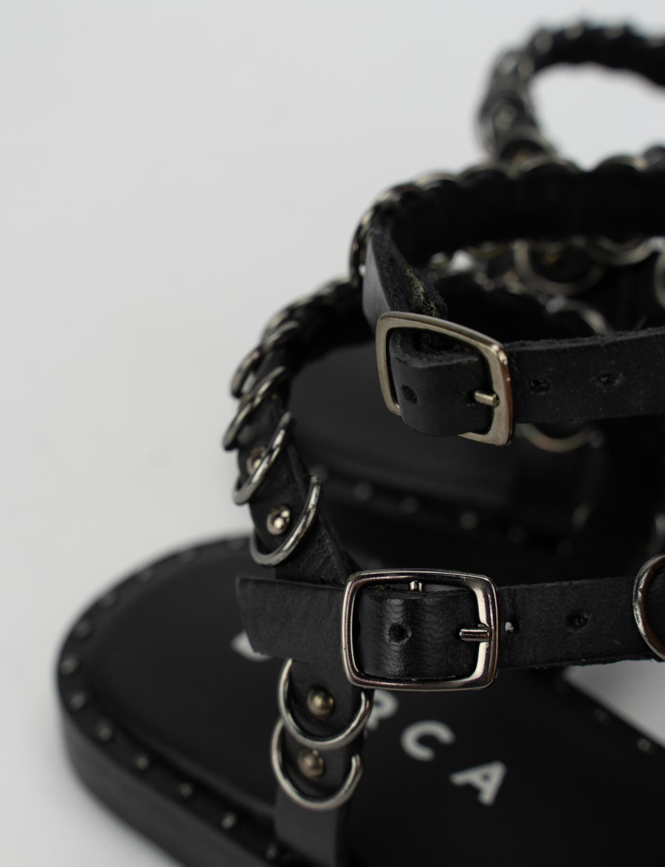 Flip flops heel 1 cm black leather