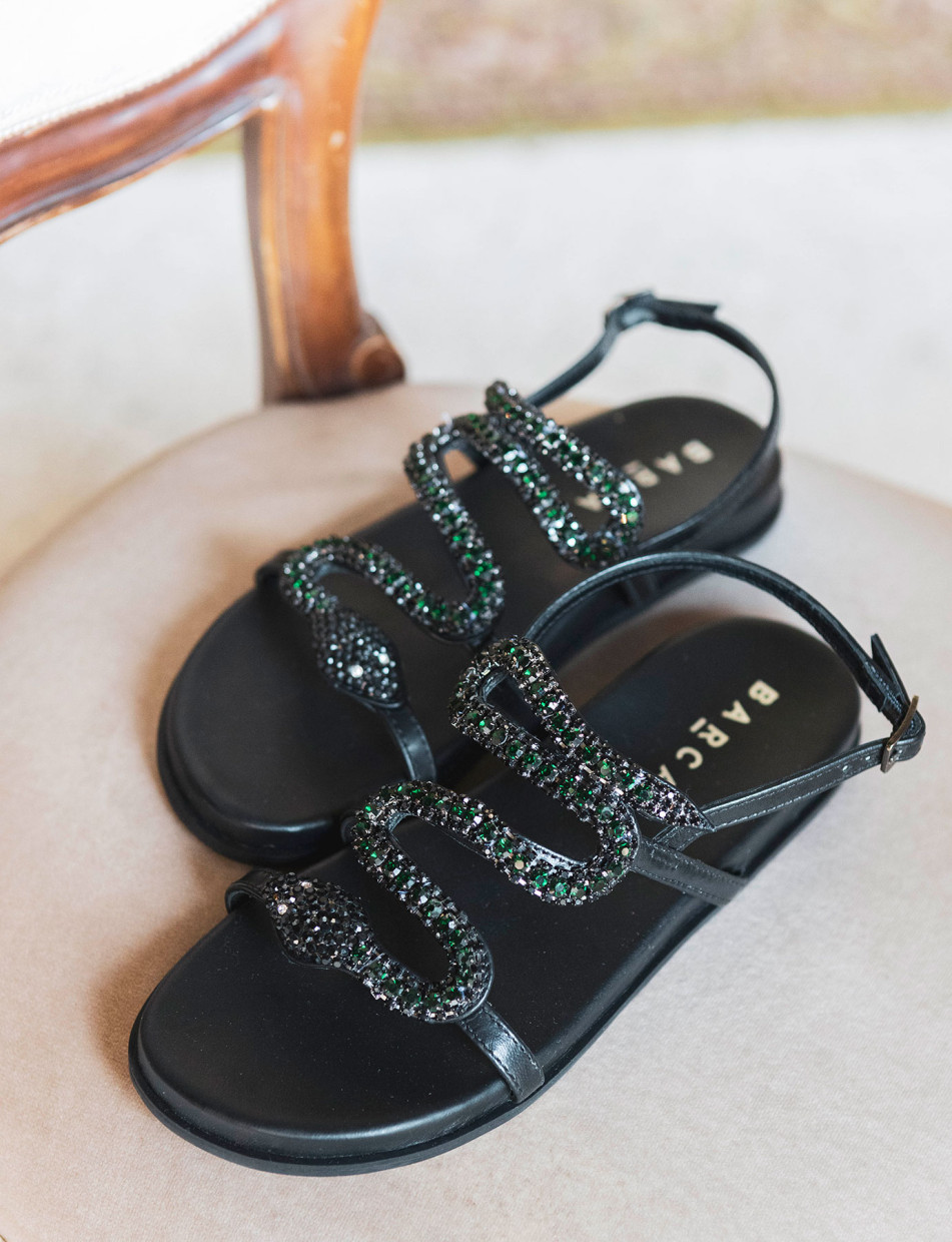 Low heel sandals heel 1 cm black leather
