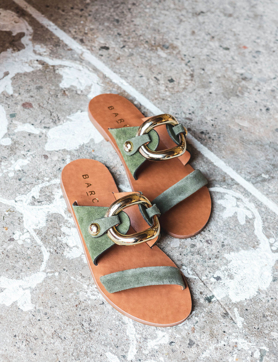 Mules tacón 1 cm verde ante