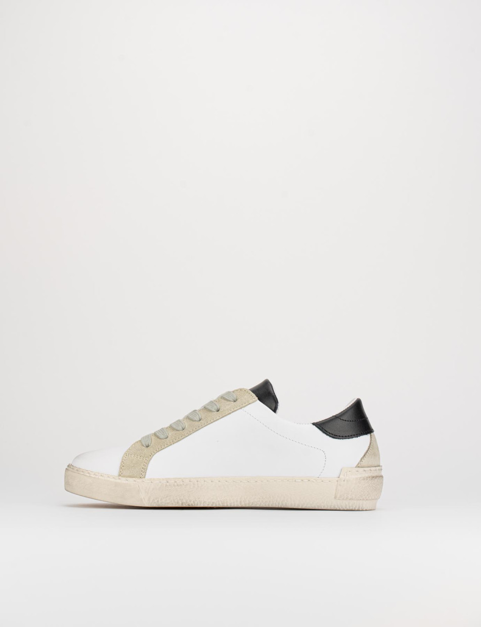 Zapatillas deportivas blanco cuero