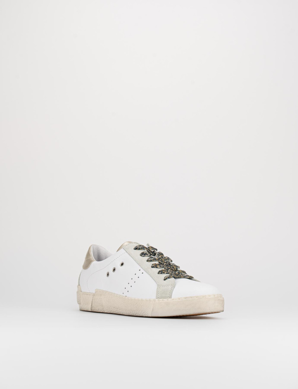 Zapatillas deportivas blanco cuero