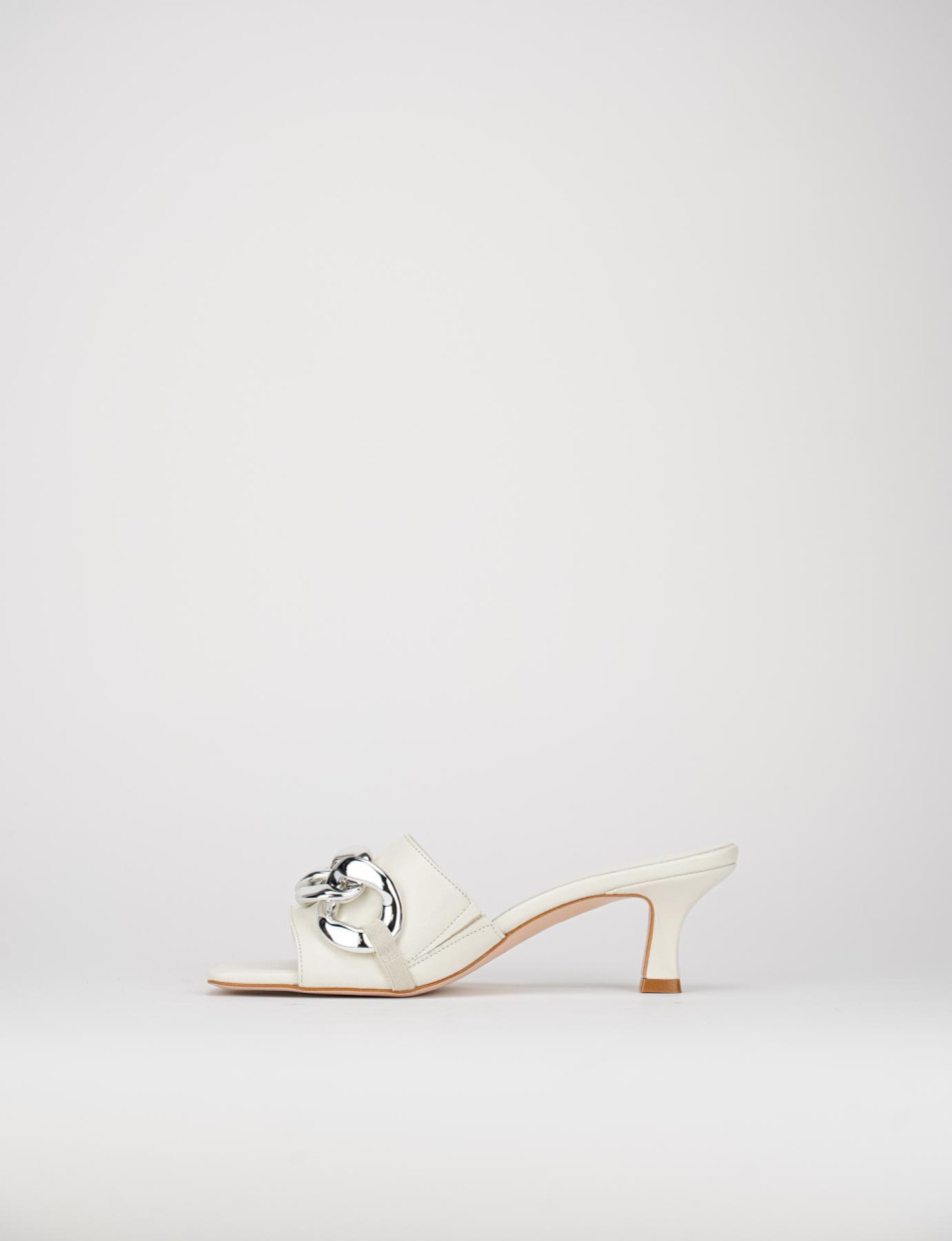 Mules tacón 5 cm blanco cuero
