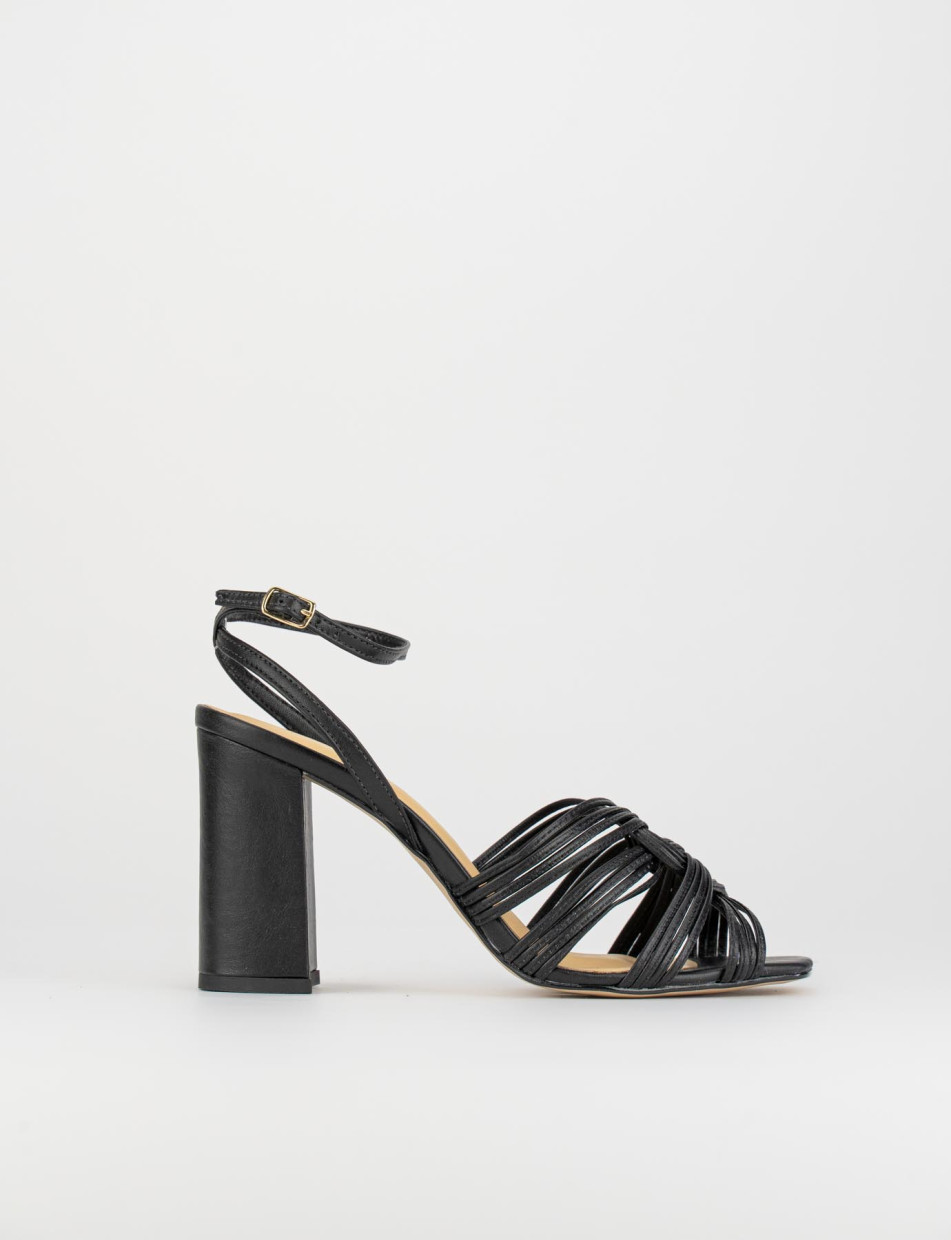 High heel sandals heel 8 cm black leather