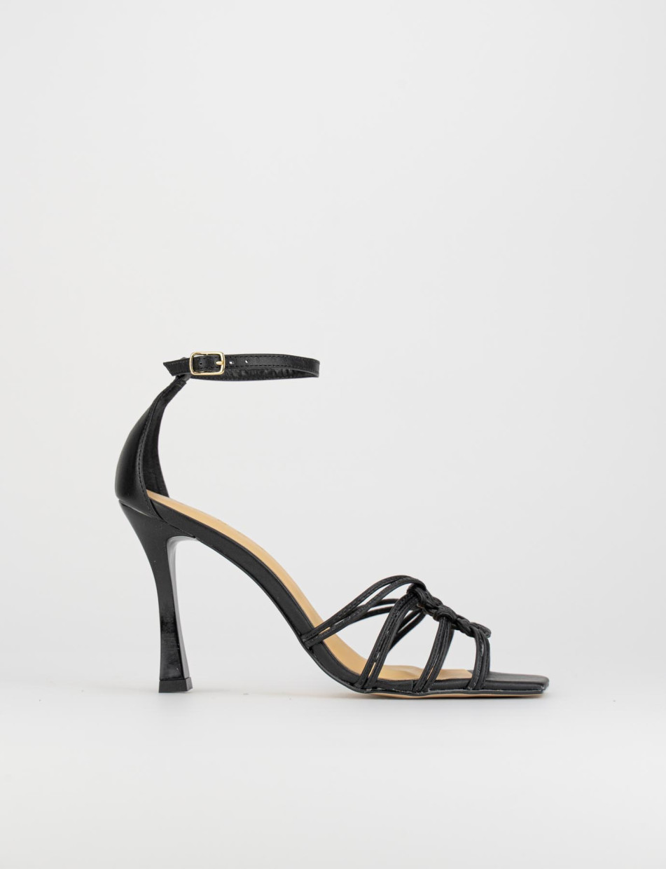 Sandalias de tacón alto tacón 9 cm negro cuero