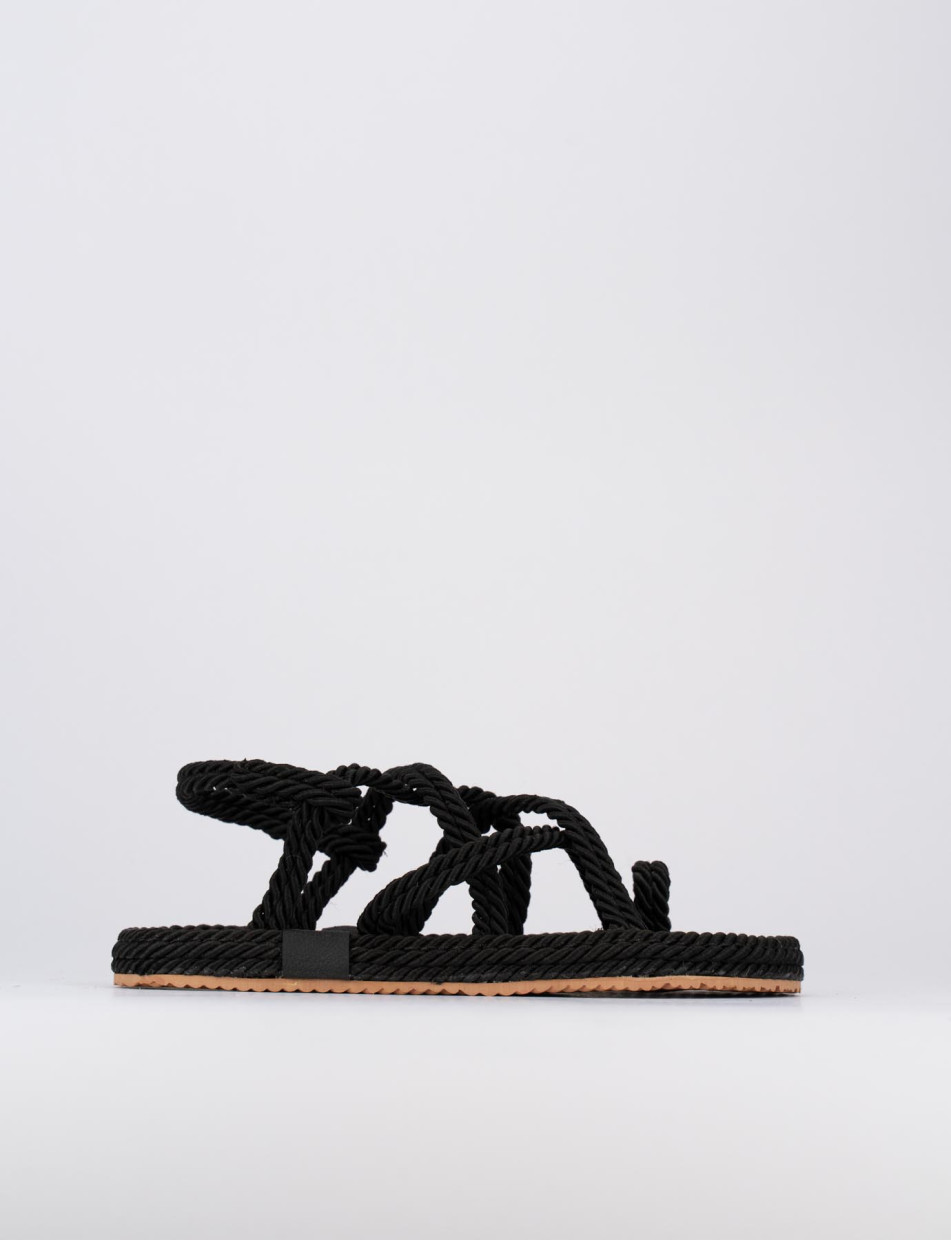 Sandalias de dedo tacón 1 cm negro tejido
