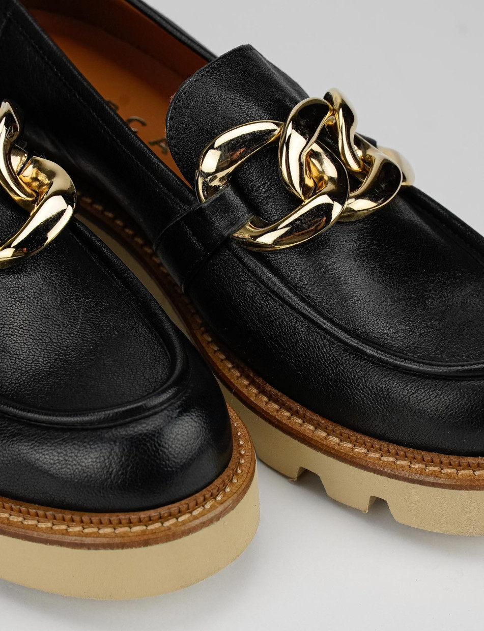 Mocasines tacón 1 cm negro cuero