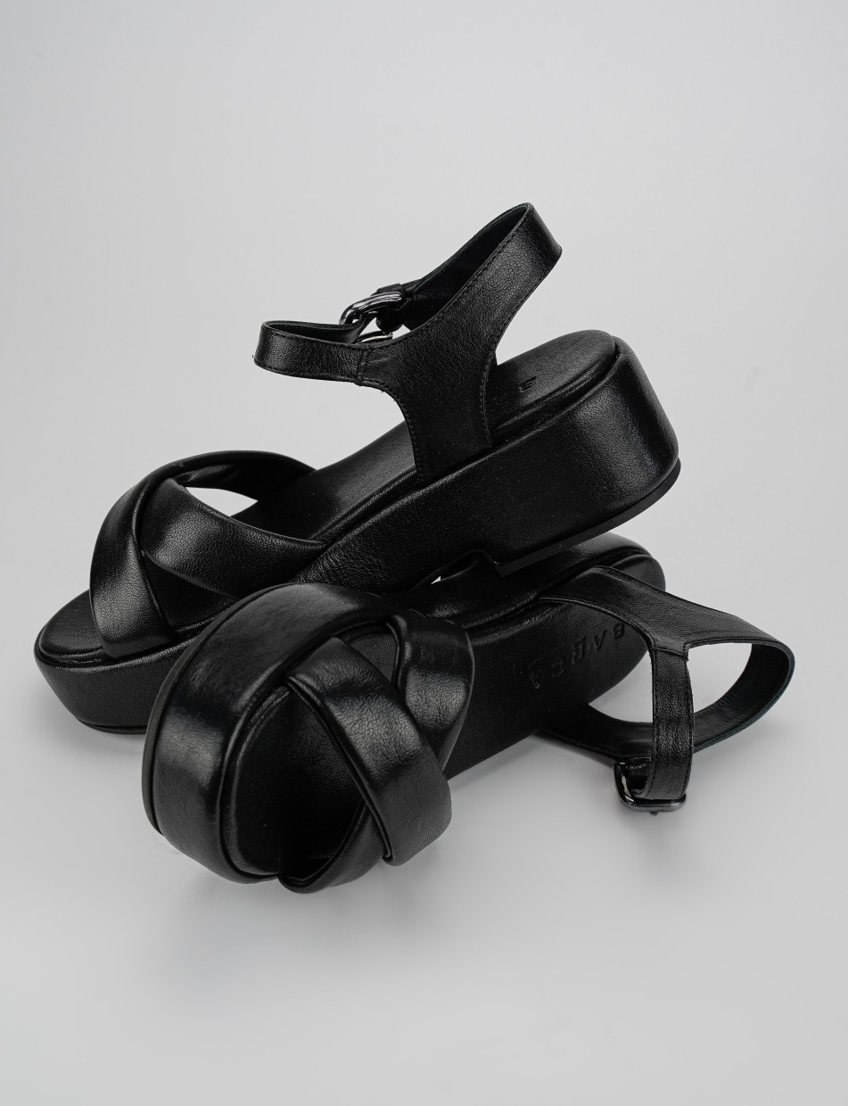 Sandalo tacco 1 m nero pelle