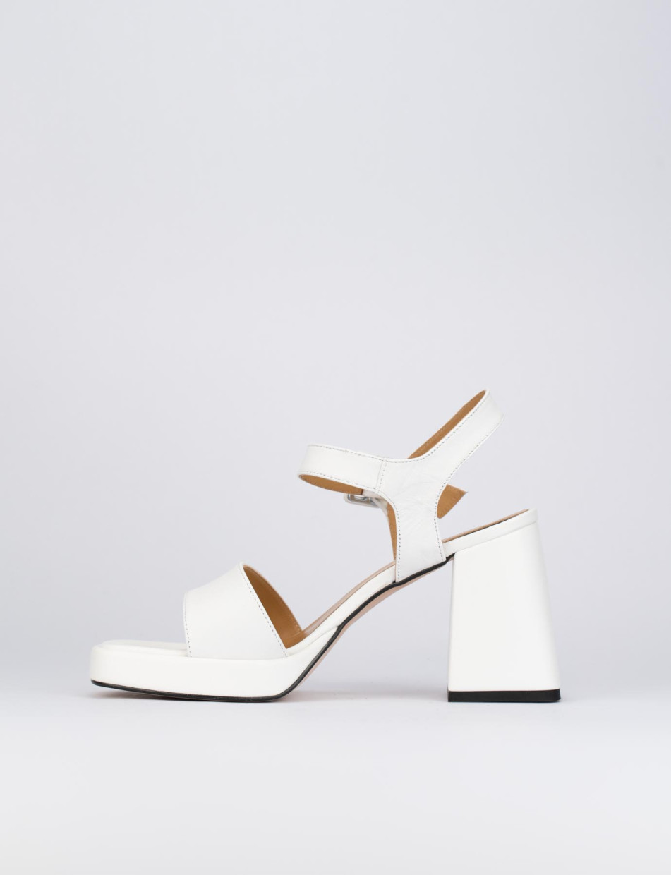 Sandalias de tacón alto tacón 9 cm blanco cuero