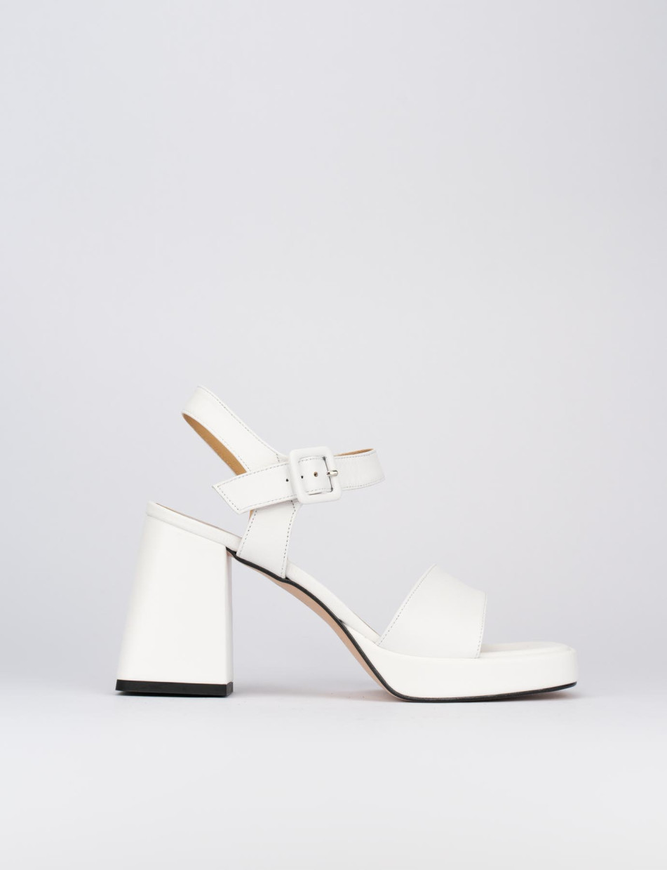 Sandalias de tacón alto tacón 9 cm blanco cuero