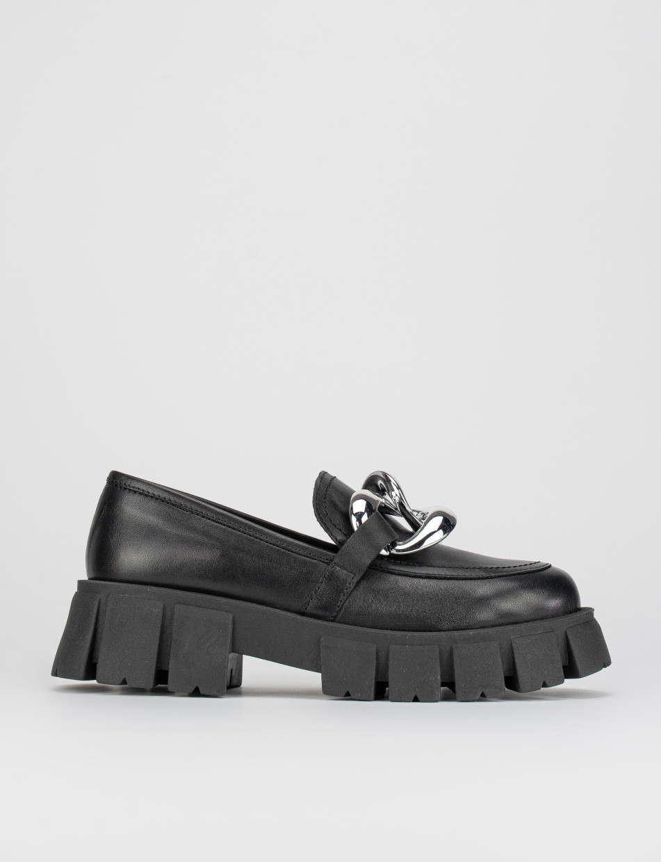 Mocasines tacón 1 cm negro cuero