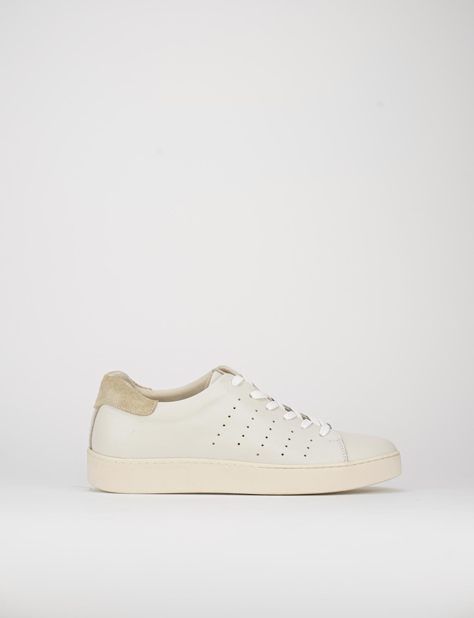 Zapatillas deportivas blanco cuero