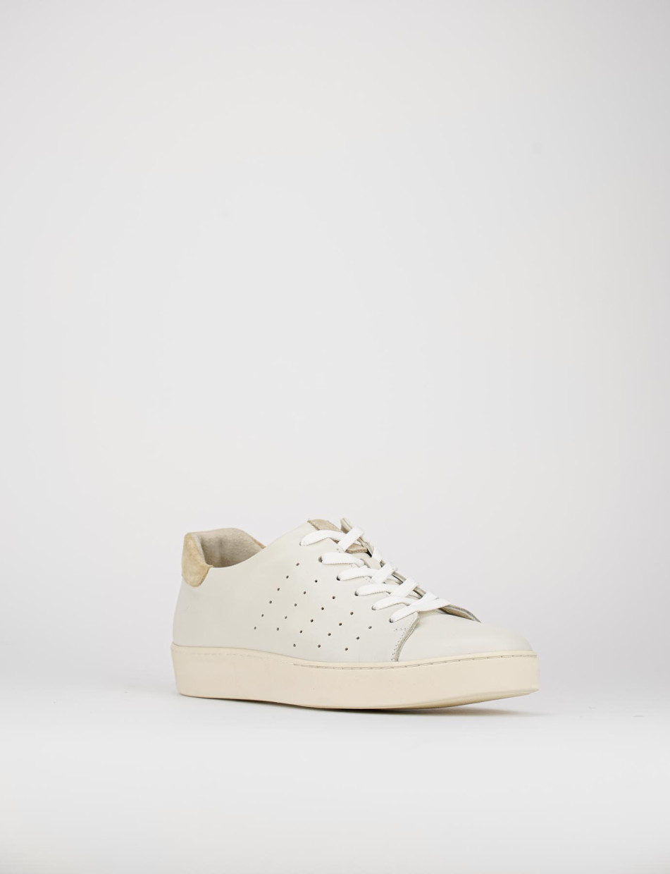 Zapatillas deportivas blanco cuero