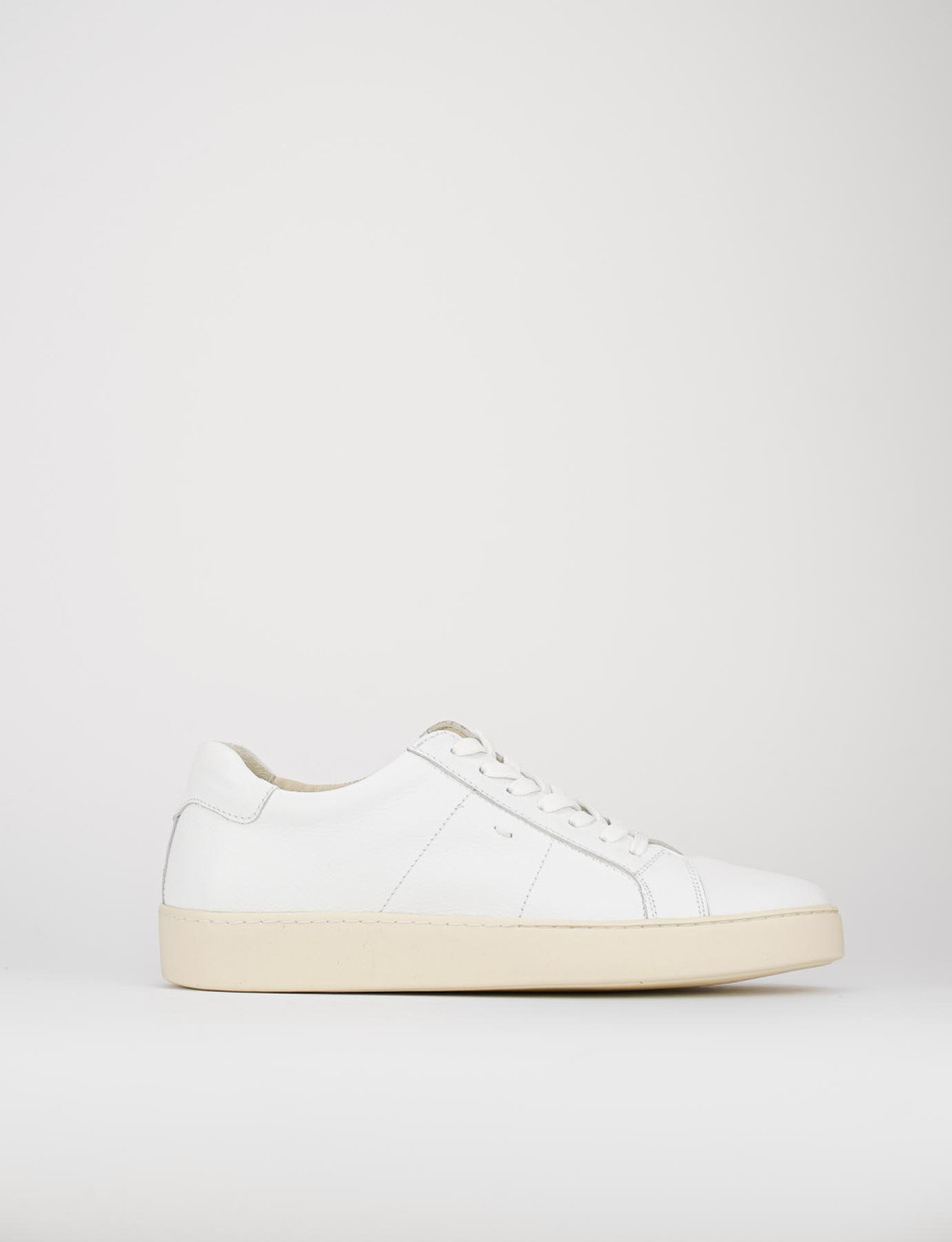 Zapatillas deportivas blanco cuero