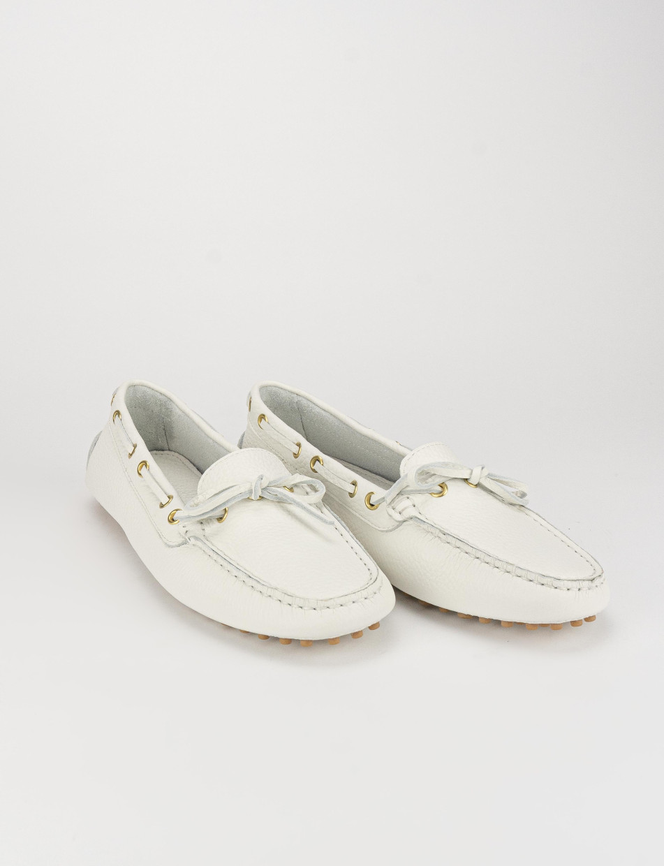 Mocasines tacón 1 cm blanco cuero