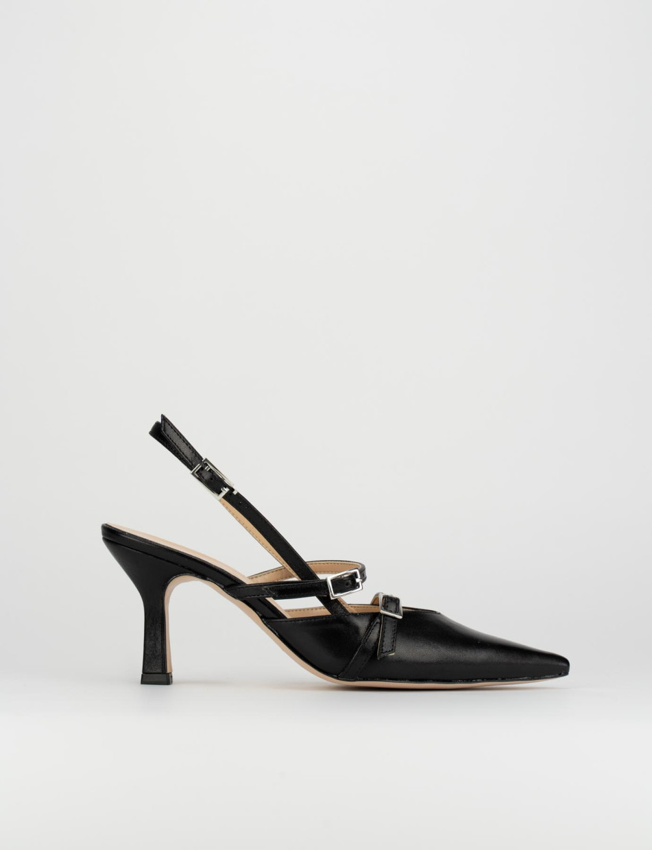 Pumps heel 5 cm black leather