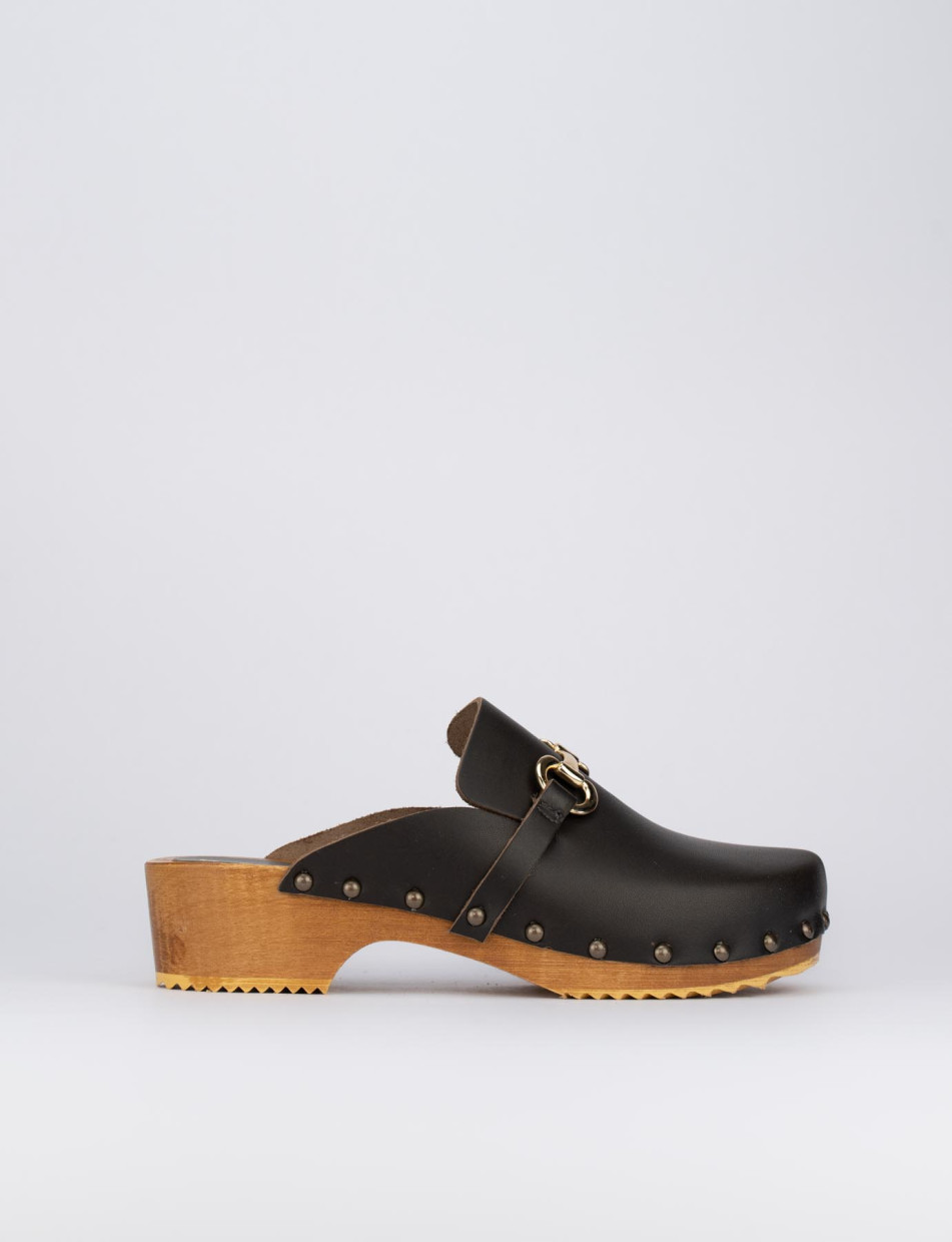 Sandalias de tacón bajo tacón 3 cm marrón oscuro cuero