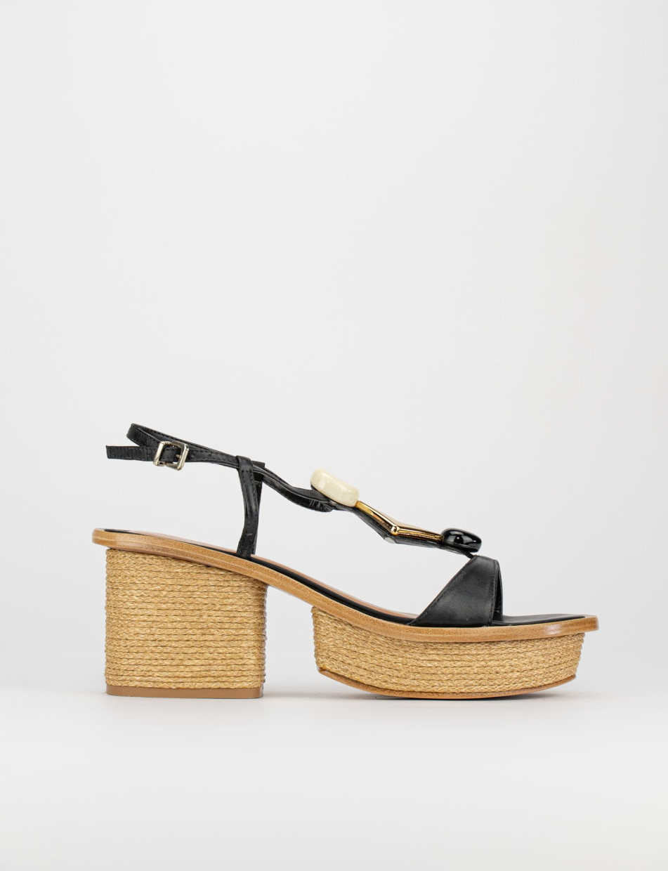 Sandalias de cuña tacón 4 cm negro cuero