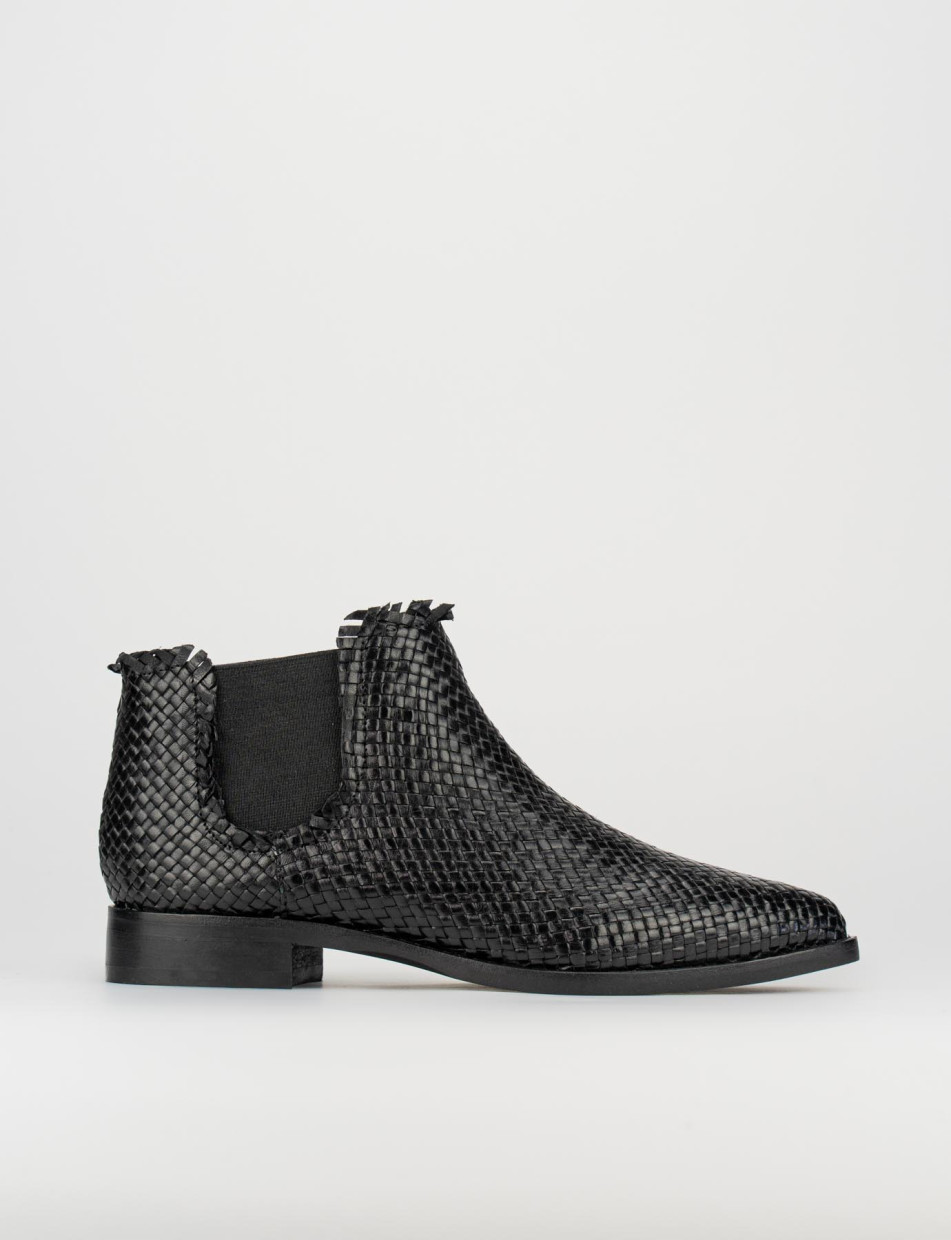 Botines de tacón bajo tacón 3 cm negro cuero