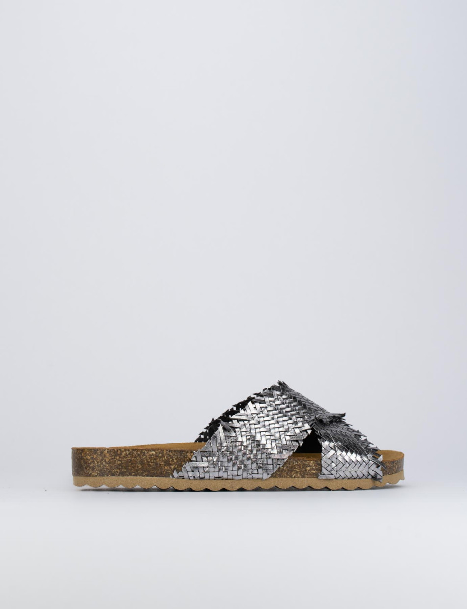 Mules tacón 1 cm plata cuero