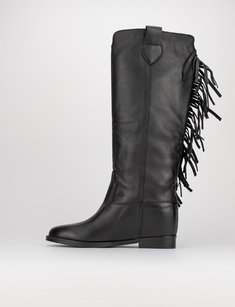 Botas de tacón bajo tacón 3 cm negro cuero