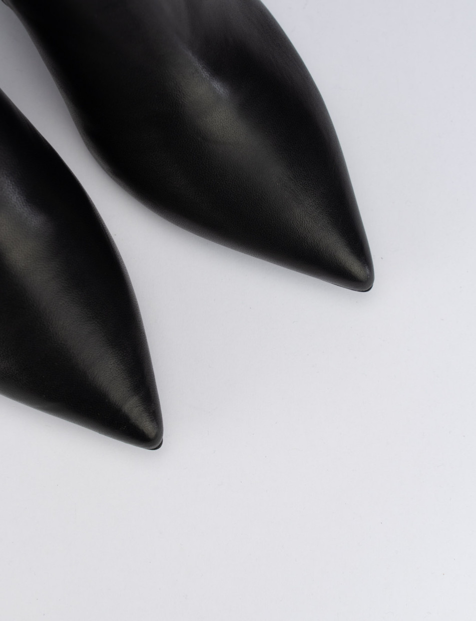 Botines de tacón alto tacón 5 cm negro cuero