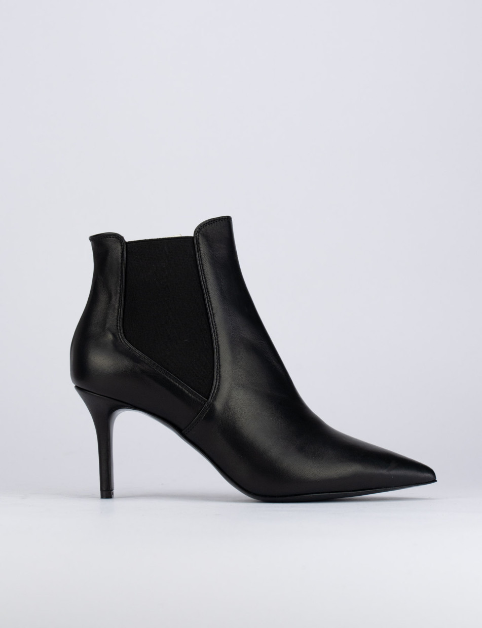 Botines de tacón alto tacón 5 cm negro cuero