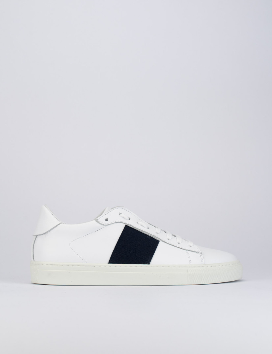 Zapatillas deportivas blanco cuero