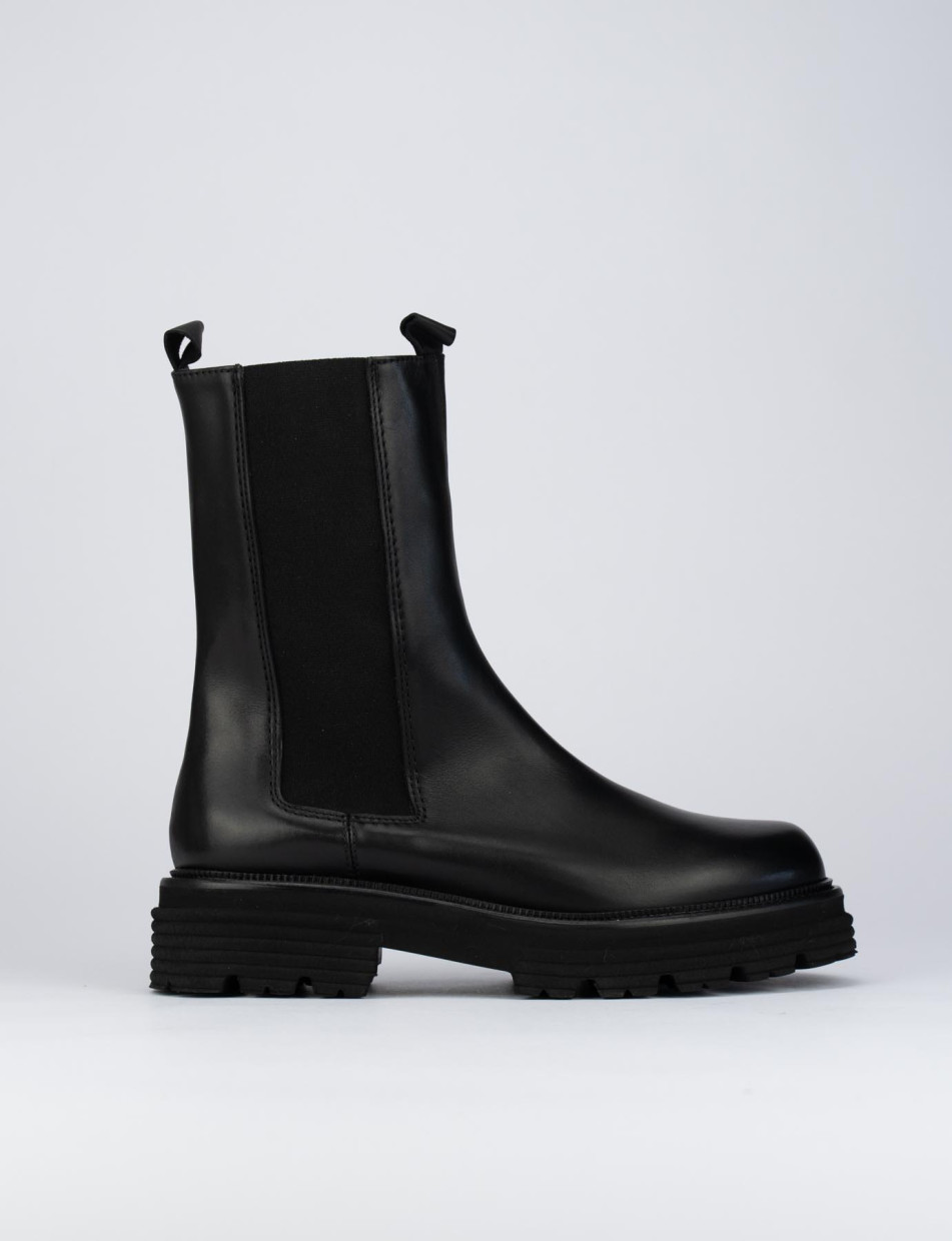 Botines de tacón bajo tacón 2 cm negro cuero