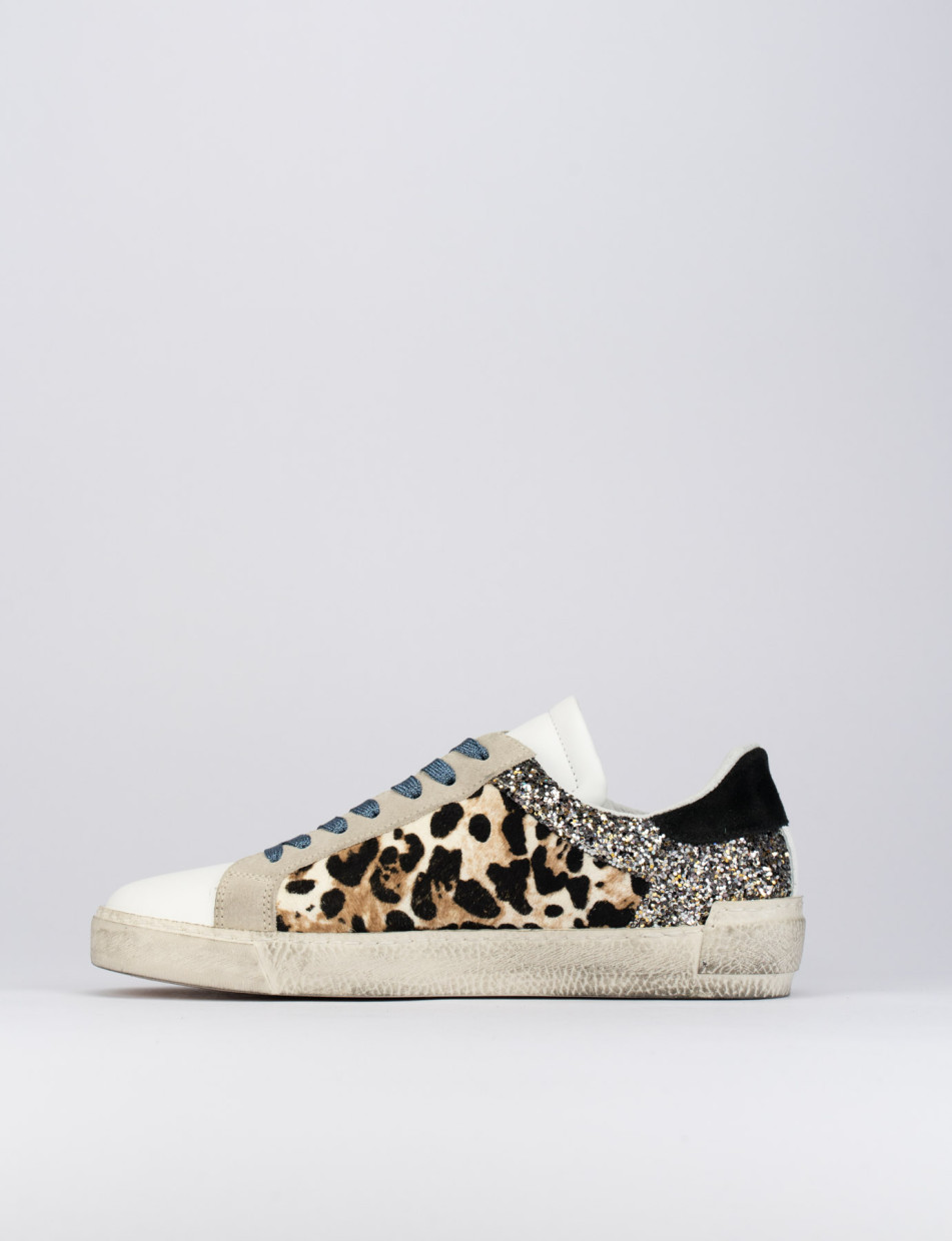 Zapatillas deportivas blanco cuero