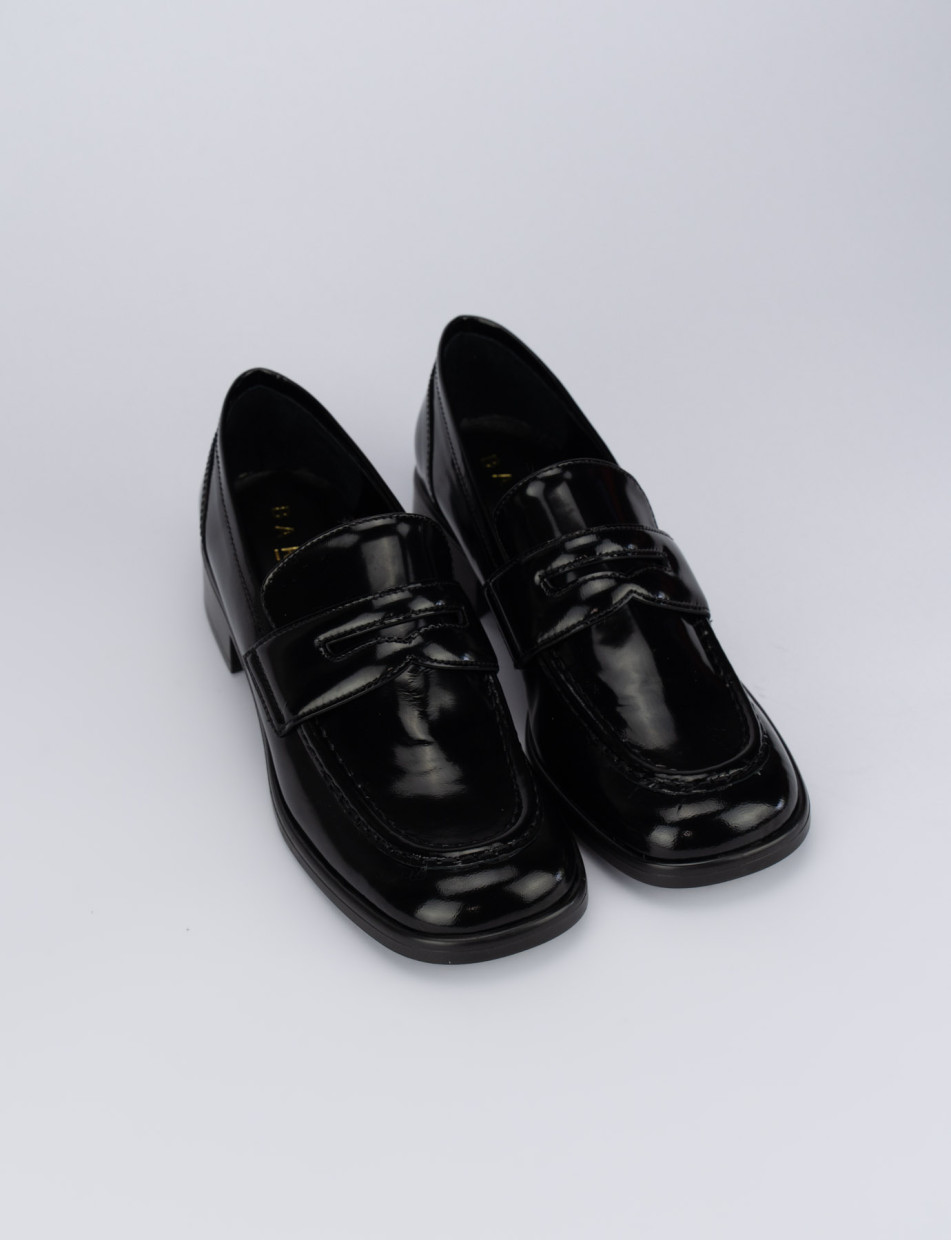 Mocasines tacón 2 cm negro cuero