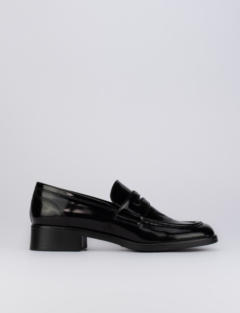 Mocasines tacón 2 cm negro cuero
